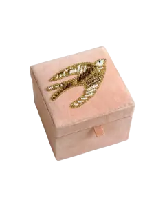 Juwelen doosje met zwaluw