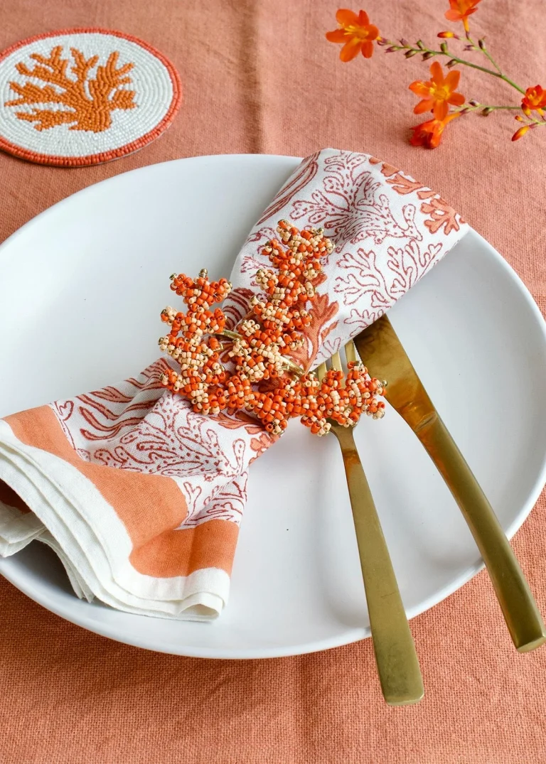 coral-beaded-napkin-ring-s4-aks009-weldaad-authentic-interior-amsterdam-5755900
